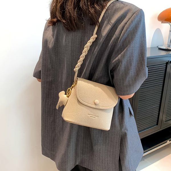 Daily Commuting Fashion Versatile Luxury Sense Of Small Bags Women's Summer Versatile New Shoulder Crossbody Bag This Year Popular Texture Bucket Bag